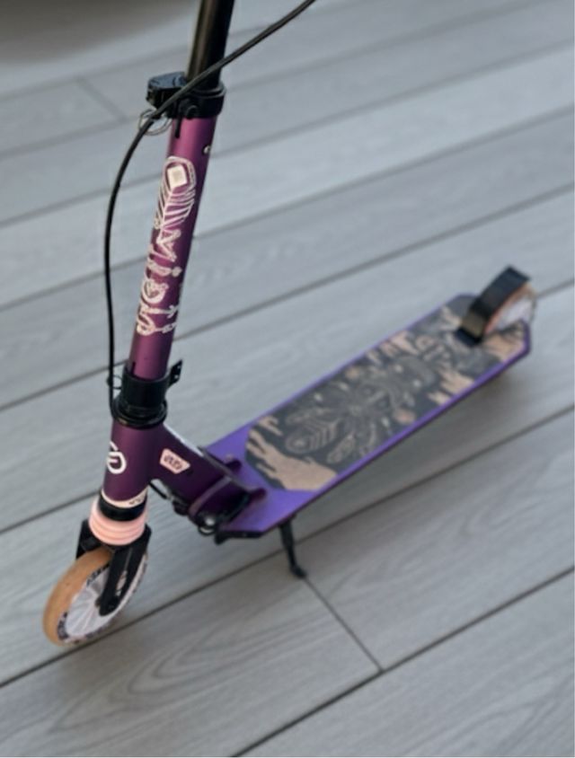 Patinete Oxelo morado