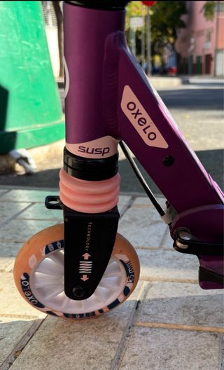 Patinete Oxelo morado