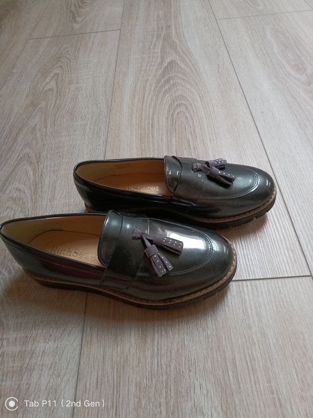Mocasines niña Ruth Secret charol