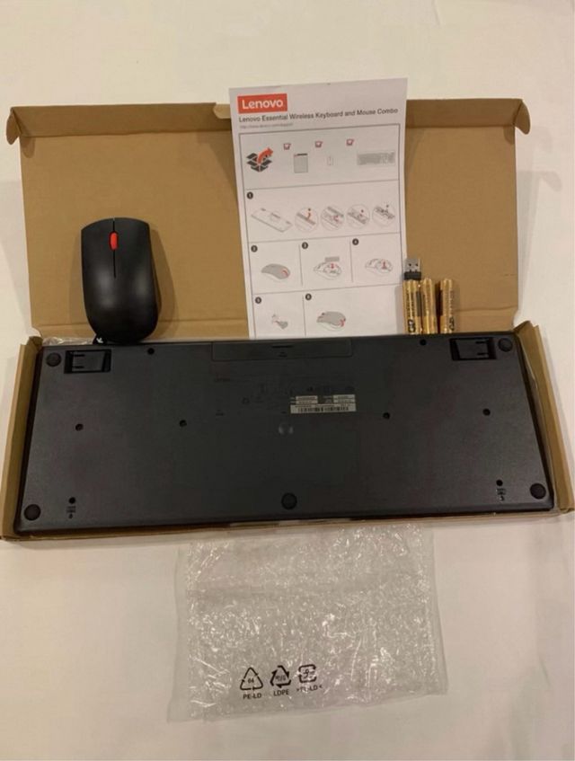 teclado y ratón inalámbricos ultrafinos de Lenovo
