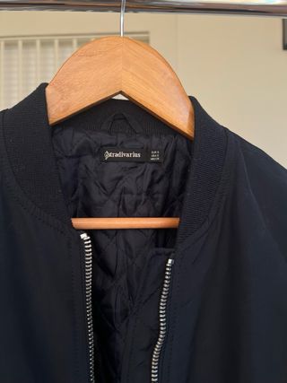 Chaqueta bomber azul marino Stradivarius