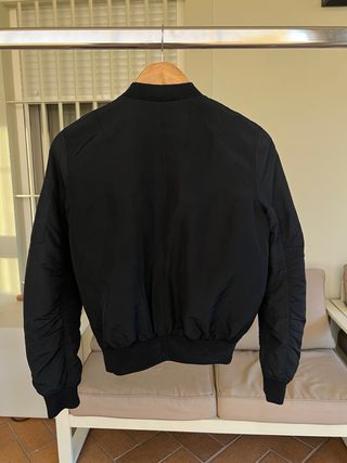 Chaqueta bomber azul marino Stradivarius