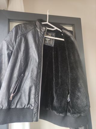 Cazadora mujer polipiel