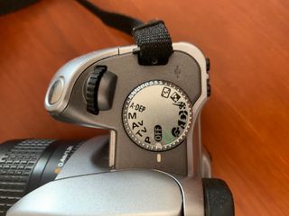 Canon EOS 300V + Zoom EF 35-80mm