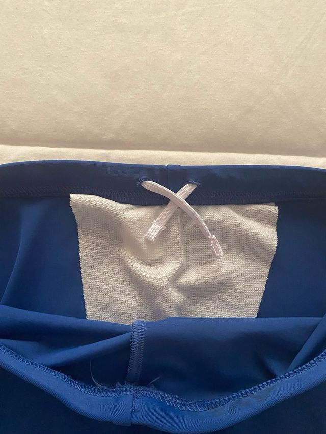 Bañador y gorro natación niño (8-10a)