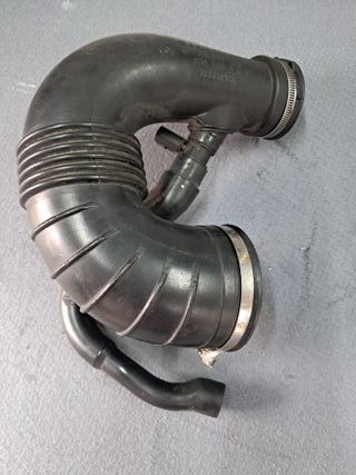 TUBO ADMISSÃO DO TURBO MERCEDES W211 A6480940197.