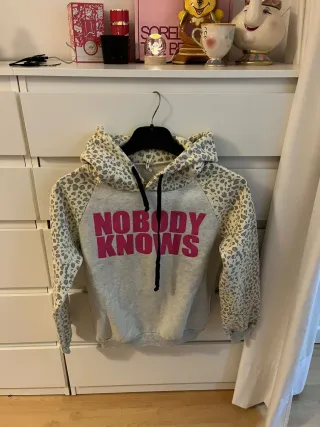 Sudadera Shein XXS con estampado