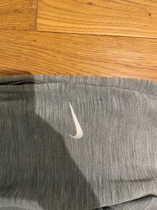 Pantalones Nike grises