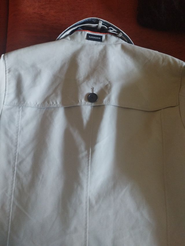 Gabardina Superdry Premium Talla L
