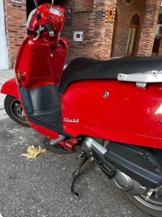 KYMCO Like 50 Rojo