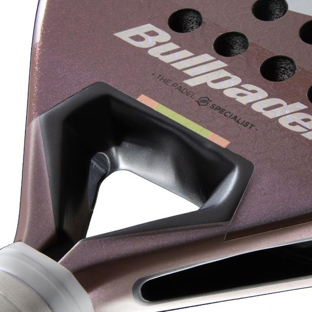 Pala Bullpadel Wonder Claudia Fernandez 2026