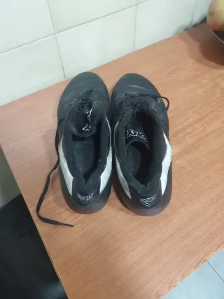 Zapatillas Fútbol Pony Negras