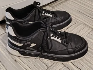 Zapatillas Zara Negras Talla 42 casi nuevas