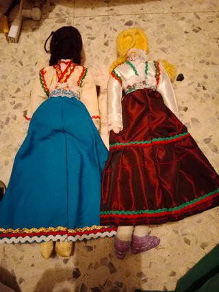 Muñecas de trapo y muñecos de payasos de trapo
