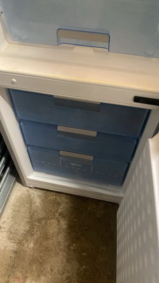 Nevera Balay plateada