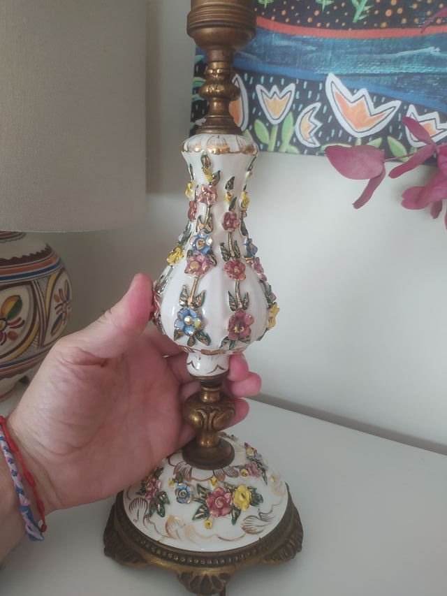 Lámpara Clásica Cerámica Flores Metal