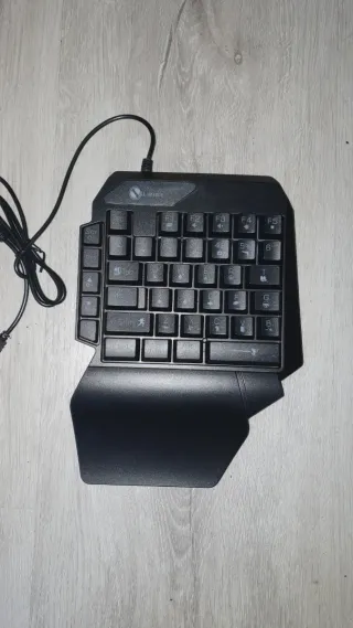 Mini Teclado USB PUBG Gaming