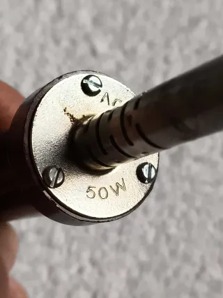 LOTE 2 SOLDADORES DE 30W Y 50W. HOGAR, TALLER,