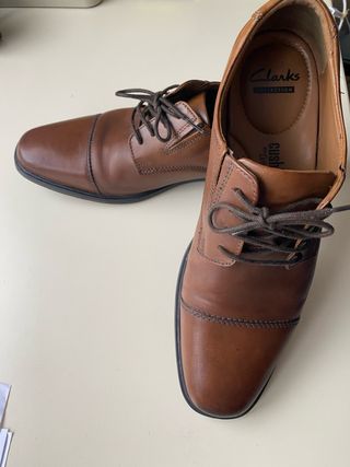 Zapatos Clarks Marrones Hombre ( solo dos bodas)