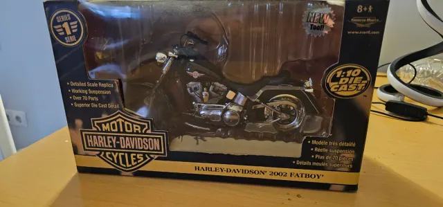 Harley-Davidson 2002 Fatboy 1:10