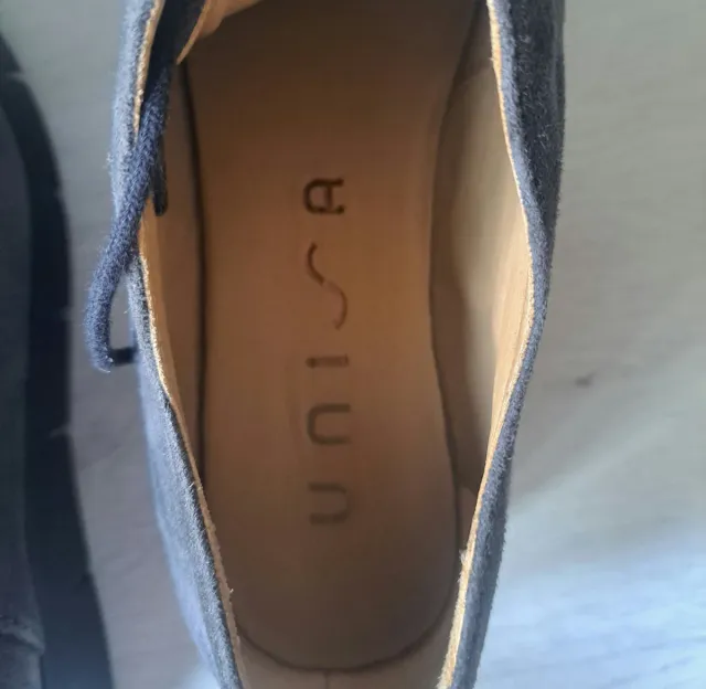 Zapatos Unisa grises de ante usados una vez!