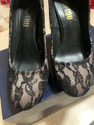 Décolleté in pizzo nero elegante da donna Bibi Lou