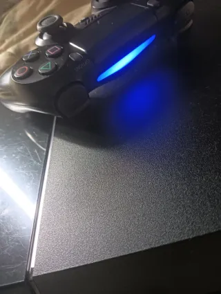 Consola PS4 500GB+Asetto corsa+Mando

