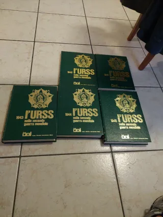 Opera editoriale intitolata L'URSS 