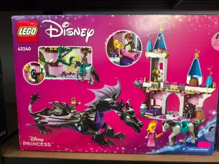 LEGO Disney Princesa 43240 Castillo Maléfica.