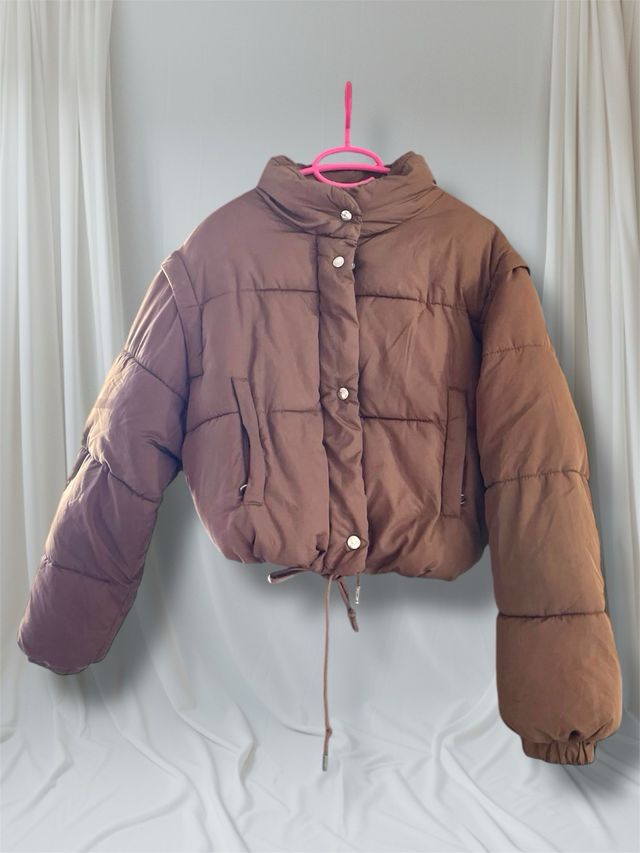 Chaqueta bomber Bershka marrón