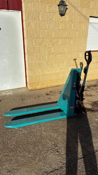 Transpaleta Elevadora Jungheinrich Ameise still to