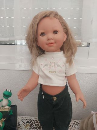 Muñeca antigua Miyo