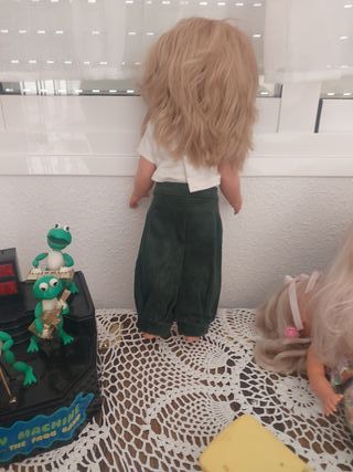 Muñeca antigua Miyo