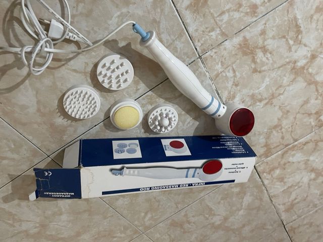 Masajeador Infrarrojo Rojo y Blanco