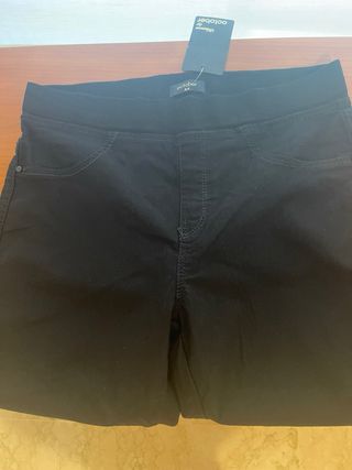 Pantalón October Stretch Negro Nuevo 