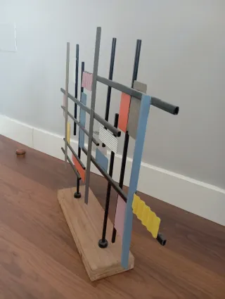 Escultura Decorativa Moderna. Marca Bizzotto.