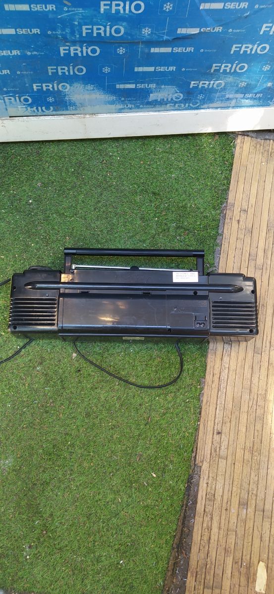 Radio cassette...PHILIPS...