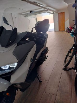 BMW C 400 GT 2022 - 1800 km
