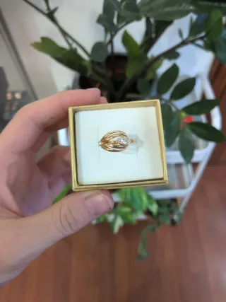 Anillo Oro 18k con 2 Circonitas