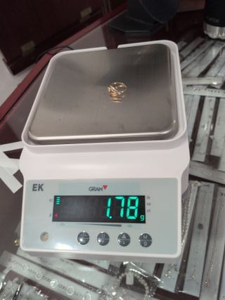 Anillo Oro 18k con 2 Circonitas