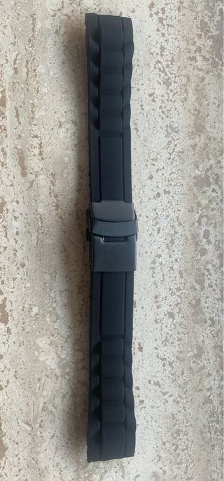 Cinturino silicone deployante nero ansa curva 20mm