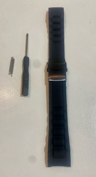 Cinturino silicone deployante nero ansa curva 20mm