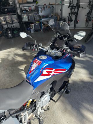 (A2) BMW F850 GS Adventure Rallye Azul