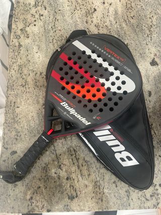 Pala de pádel Bullpadel Vertex 03 cambio por Hack