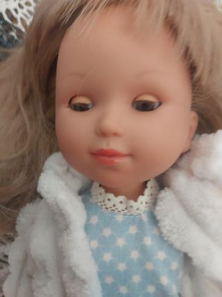 Muñeca pequeña Millo