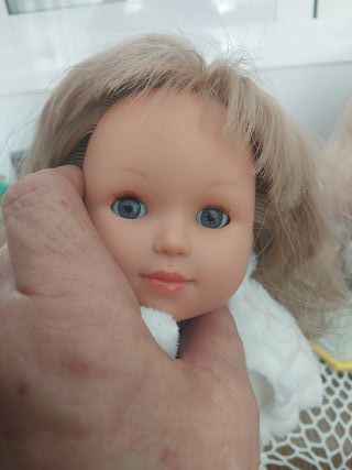 Muñeca pequeña Millo