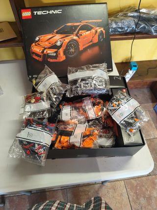 Replica della Porsche 911 GT3 RS Lego Technic