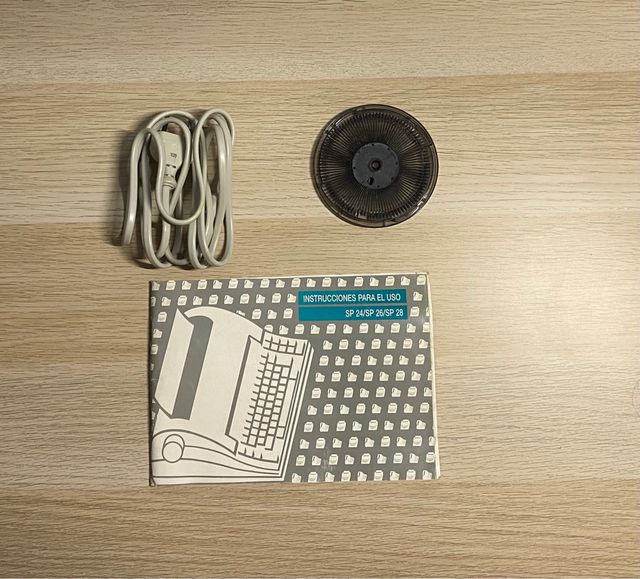 Máquina de escribir Optima SP 24