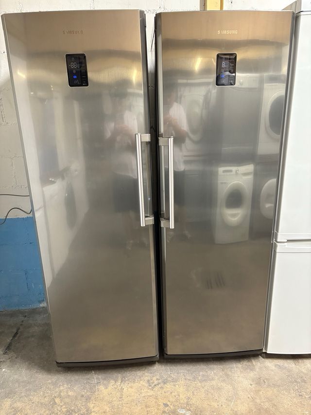 Conjunto Frigorífico y Congelador Samsung Inox