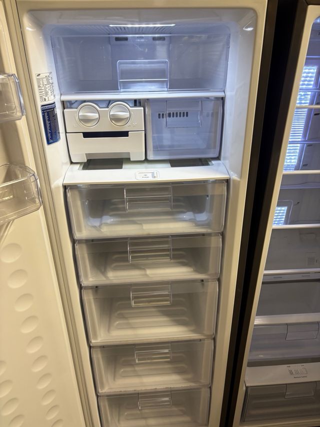 Conjunto Frigorífico y Congelador Samsung Inox